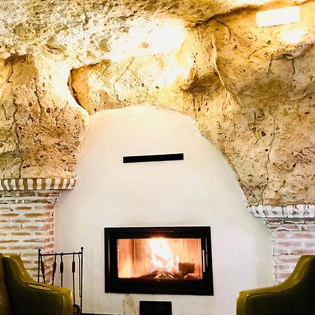 Casa Rural Cueva El Nido Casas de Fernando Alonso ภายนอก รูปภาพ