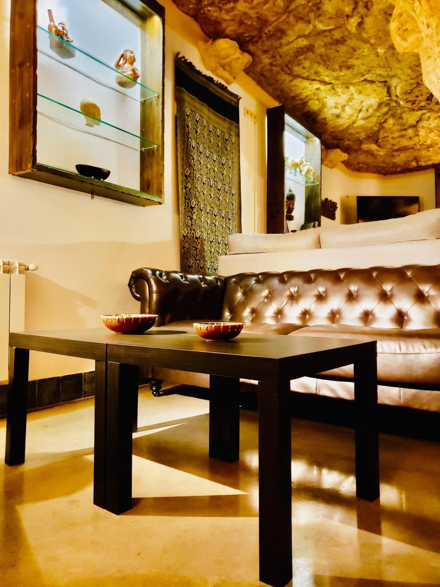 Casa Rural Cueva El Nido Casas de Fernando Alonso ภายนอก รูปภาพ