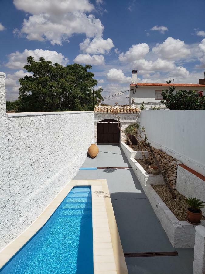 Casa Rural Cueva El Nido Casas de Fernando Alonso ภายนอก รูปภาพ